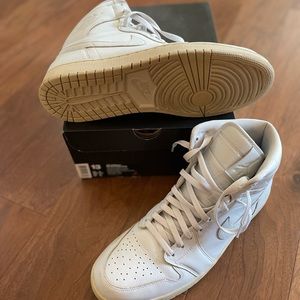 Jordan 1 Retro High Pure Platinum Desert Sand